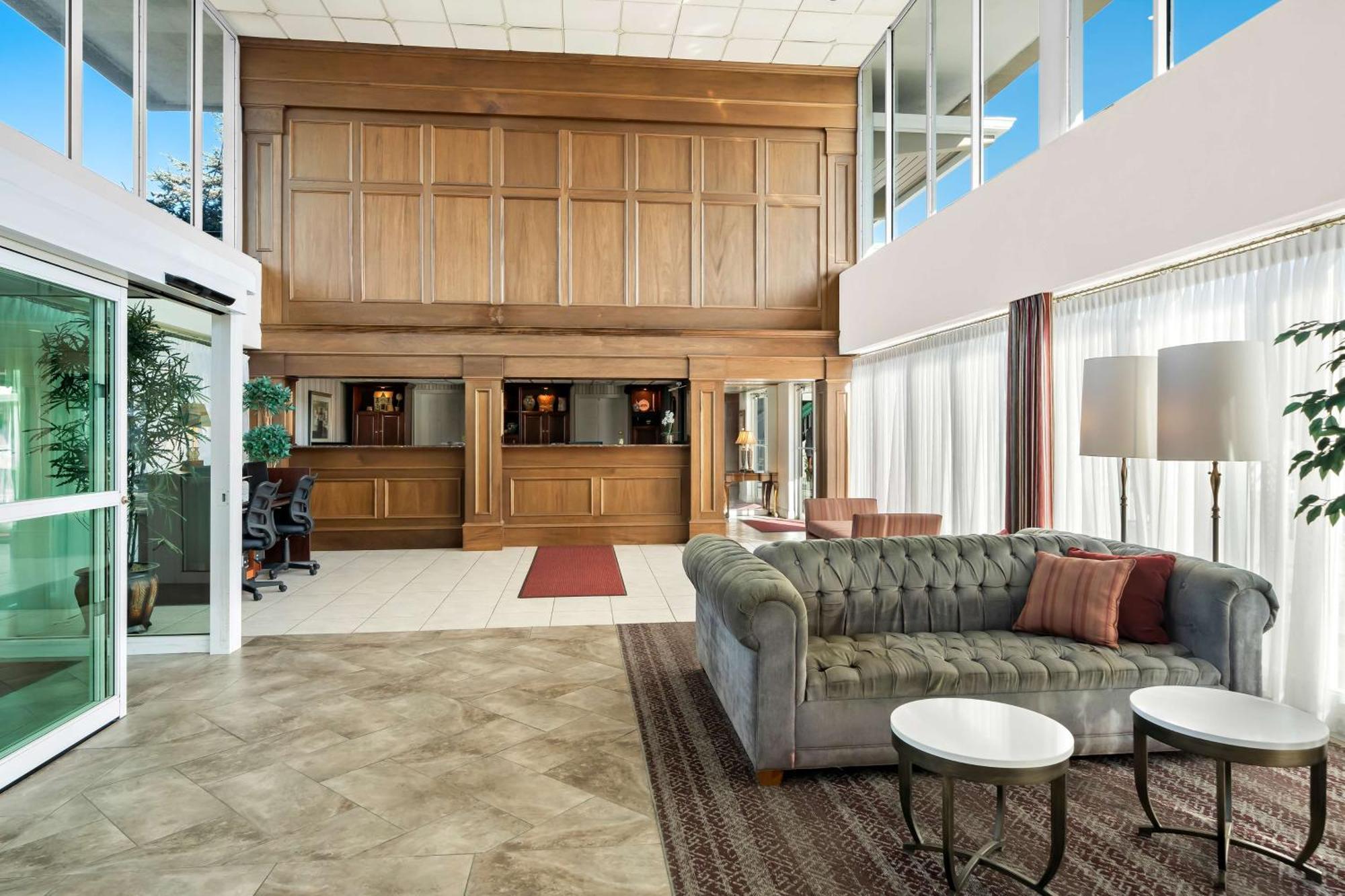 Brandywine Valley Inn Surestay Plus By Best Western Wilmington Exterior photo